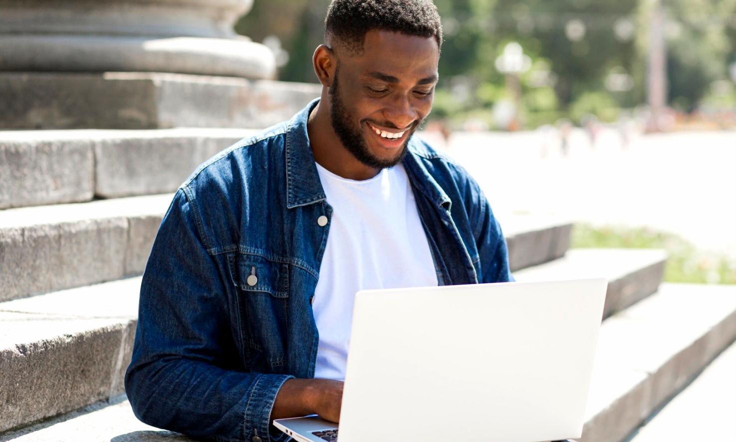 Team collaboration and financial planning discussion